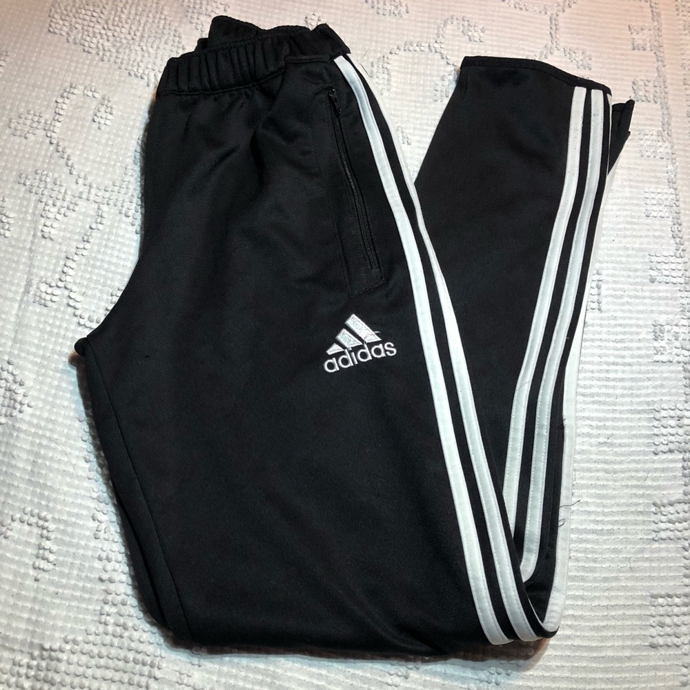 Adidas sweats